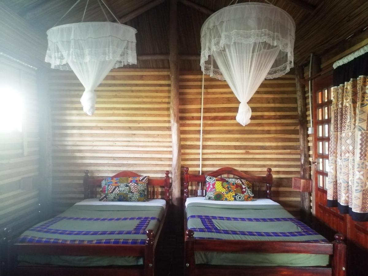 Murchison Backpackers Masindi Exteriér fotografie